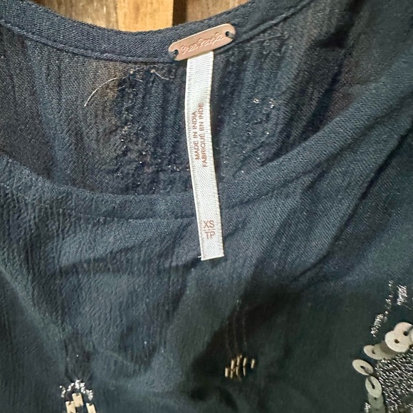 Free People Blue Embellished Sleeveless Crop Top XS - Picture 5 of 5